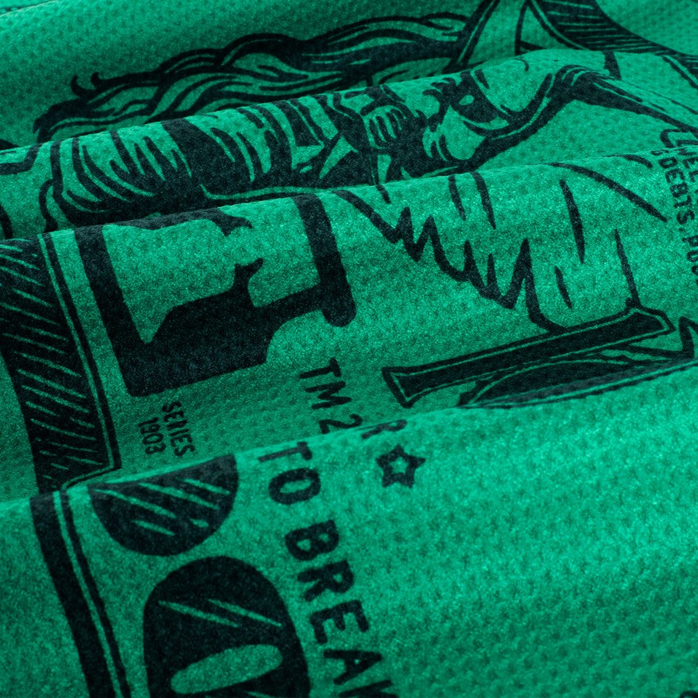 green golf utility towel with skull design and hidden water pocket