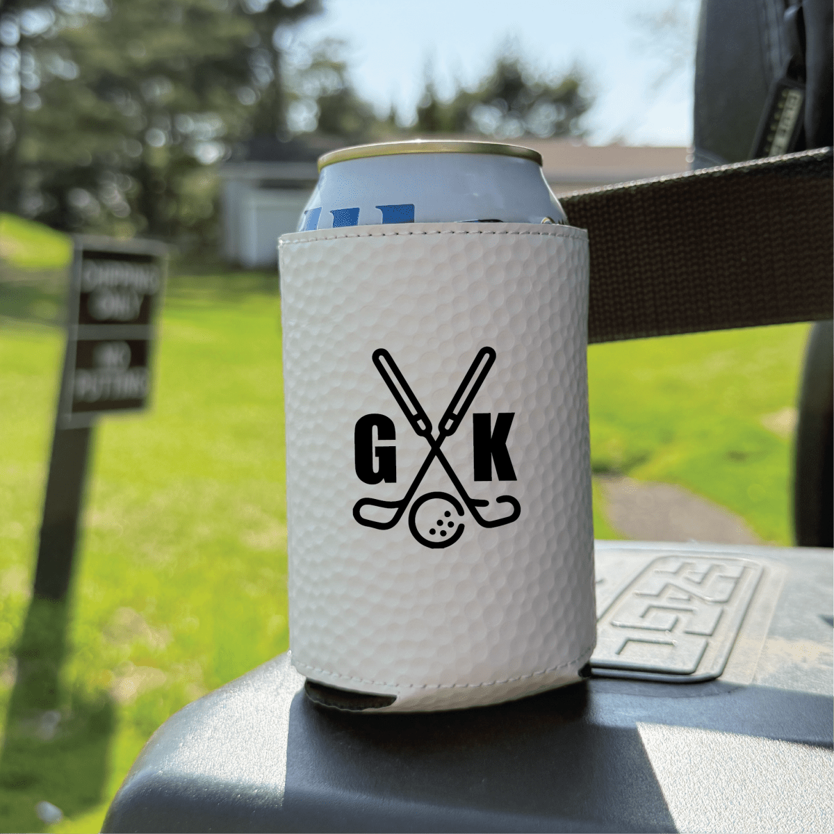 Golfer's Magnetic Can Cooler Sleeve
