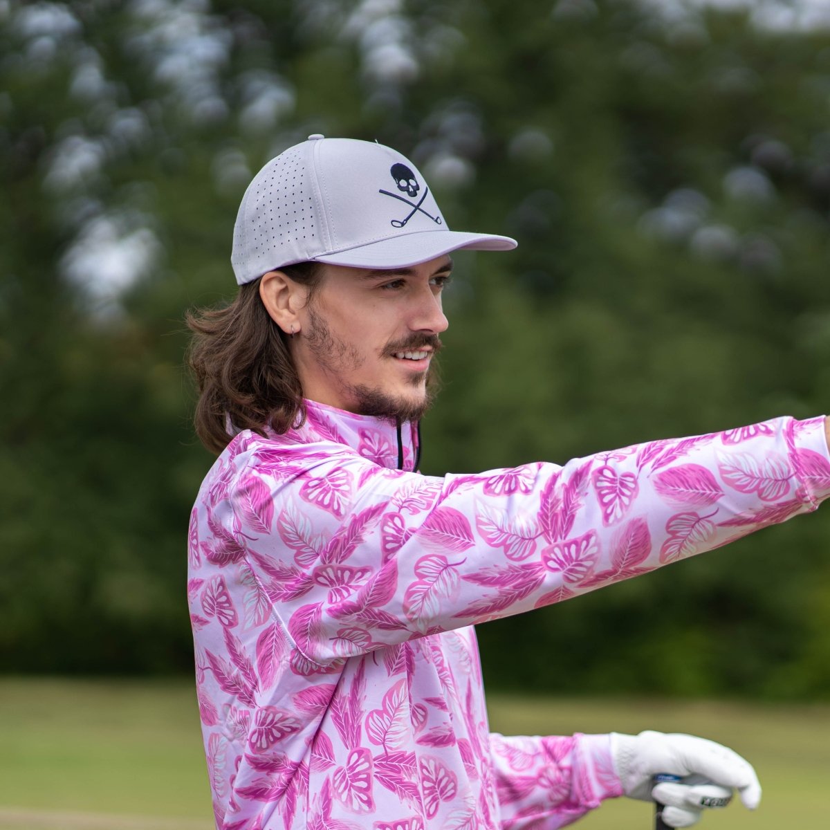 Skull and Crossbones Gray Golf Hat