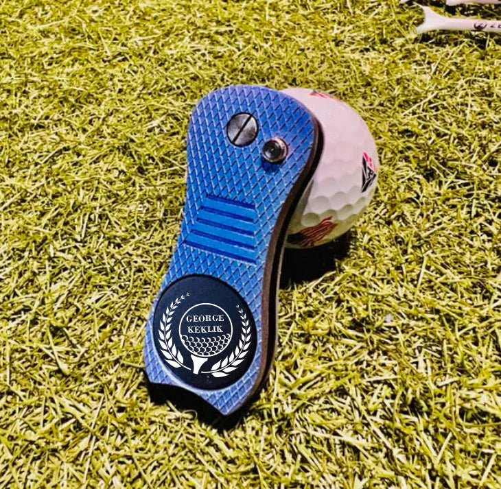 Custom Logo on Divot Tool