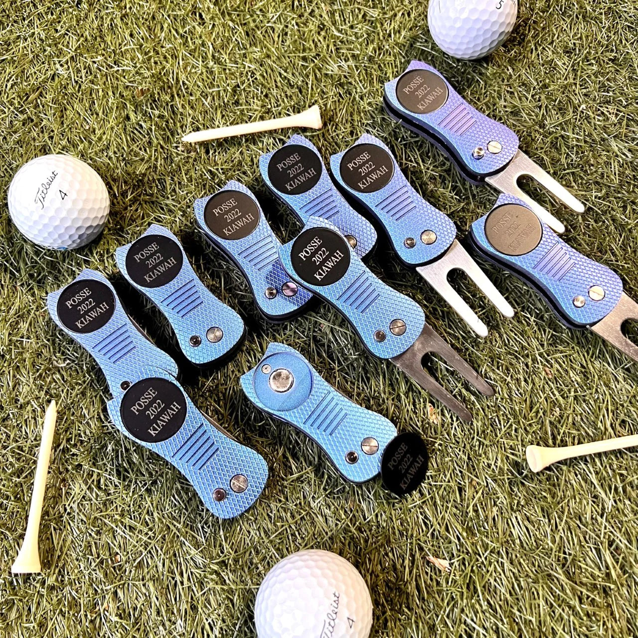 Custom Logo on Divot Tool