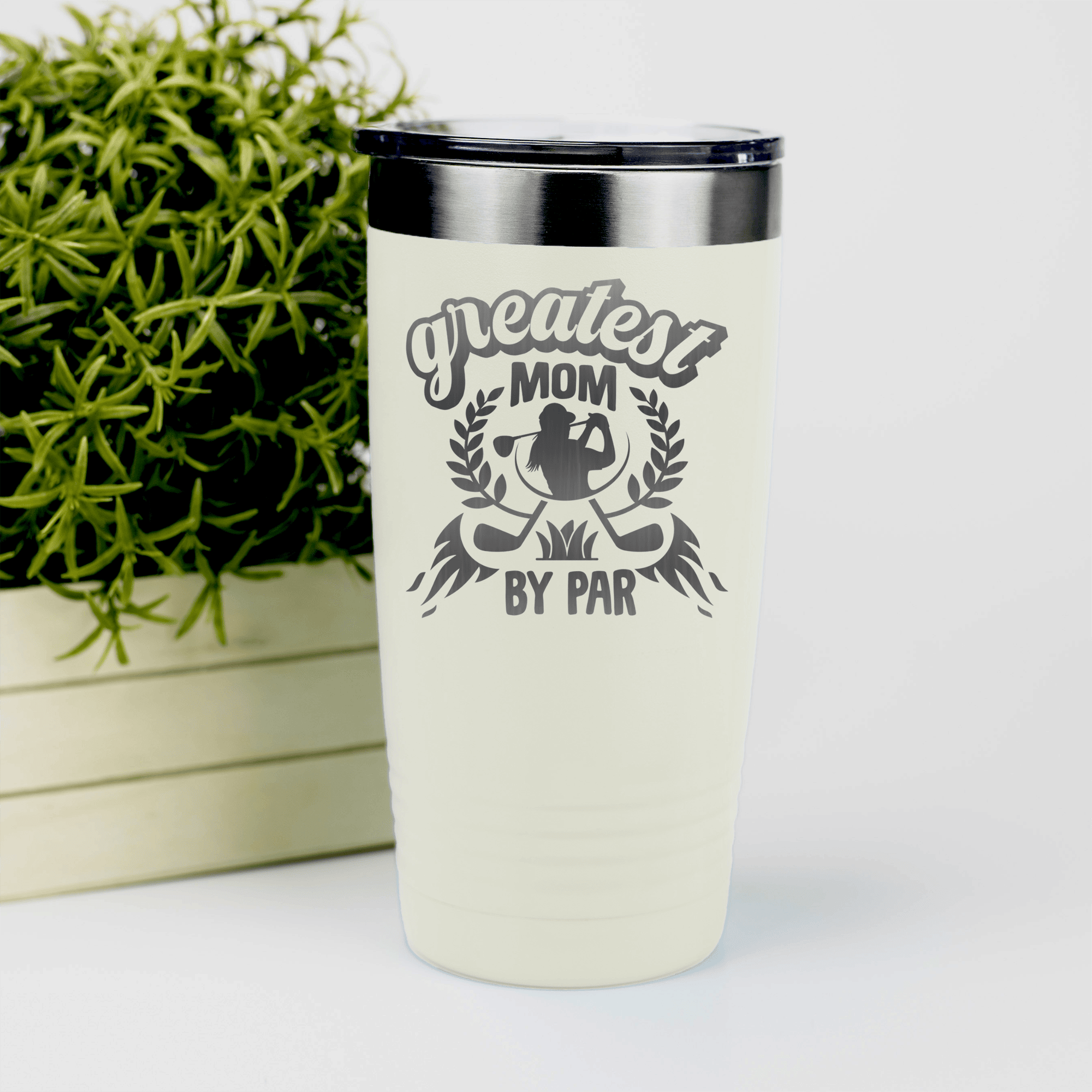 White golf tumbler Greatest Mom By Par